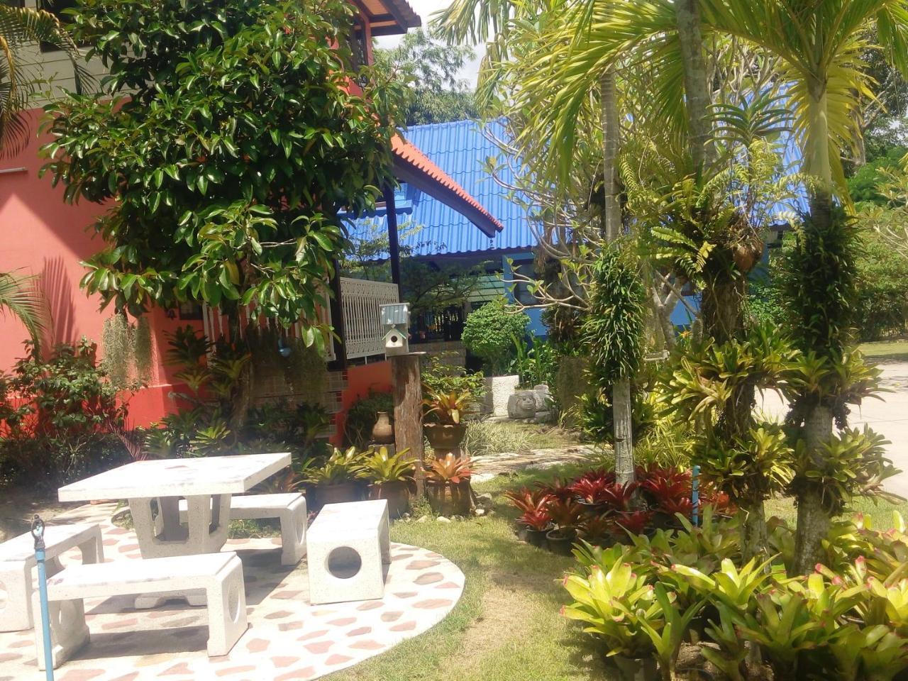 Ya Teng Homestay Ban Tha Sai Exteriör bild